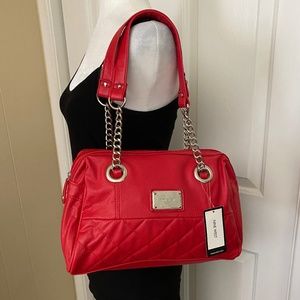 MEDIUM RED PURSE 💄